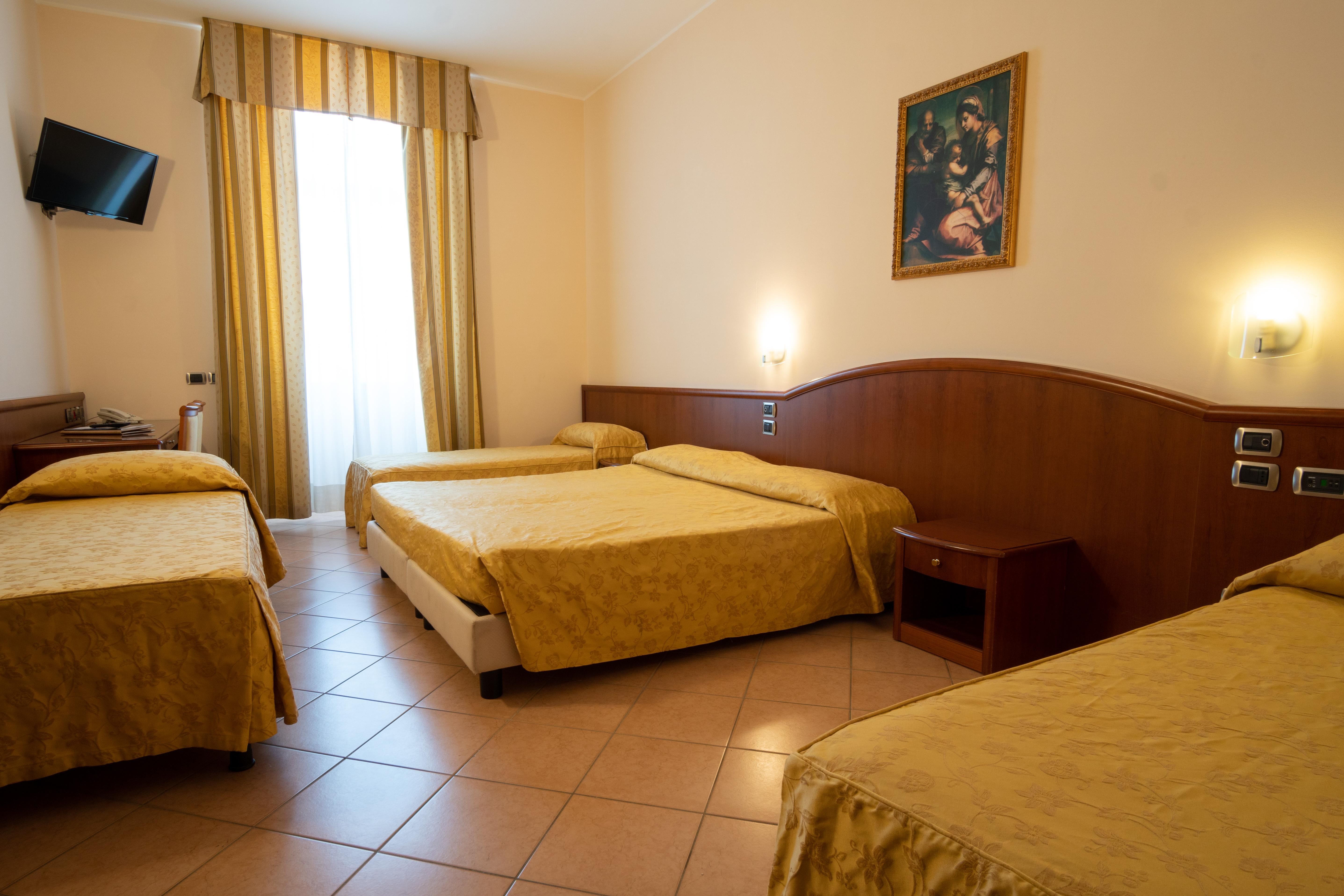 Garda Family House Hotel Castelletto Di Brenzone