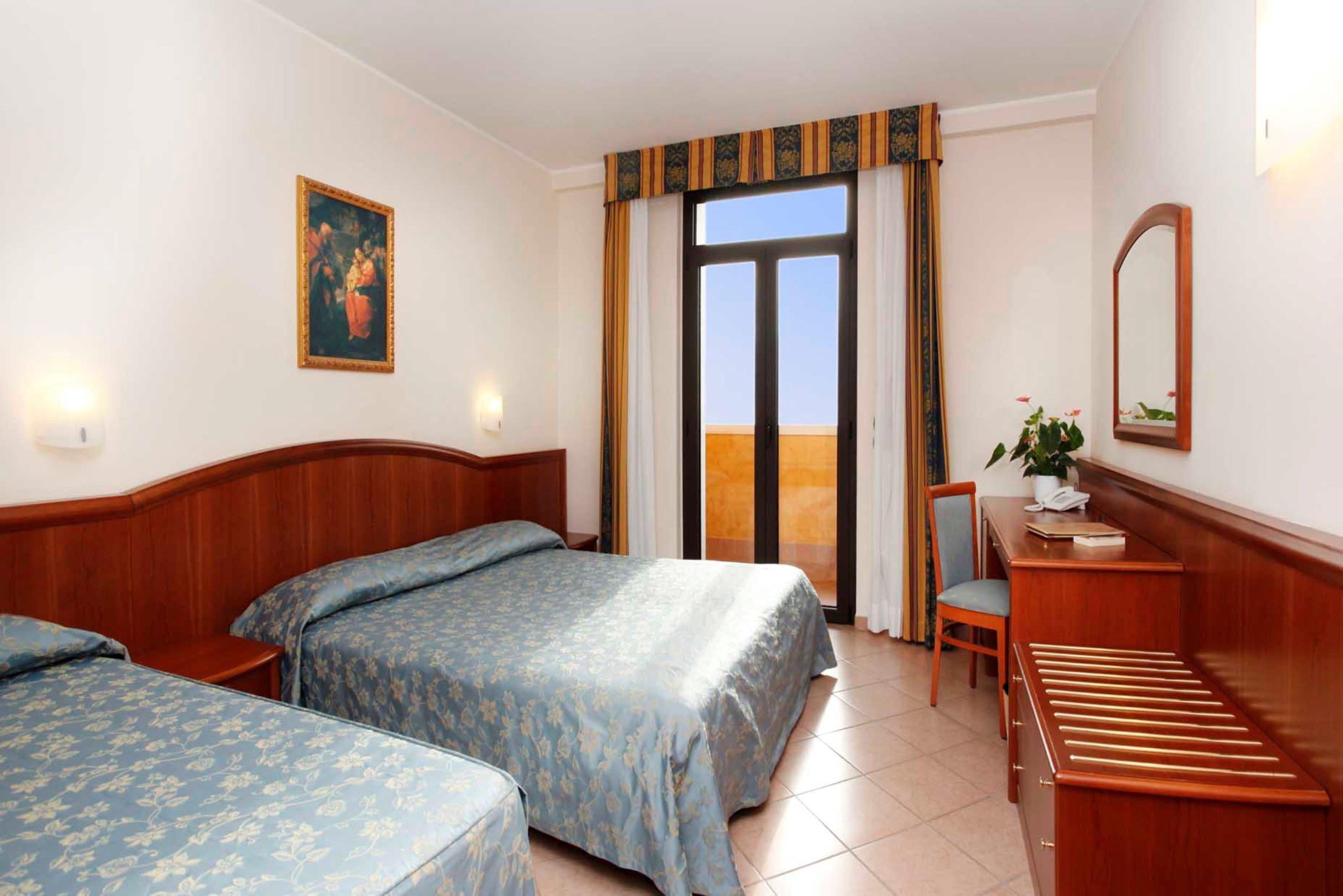 Garda Family House 2*
