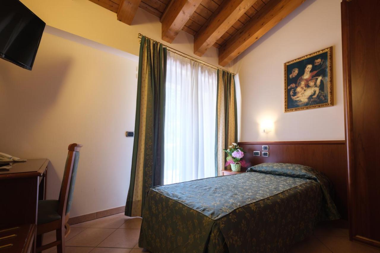 Garda Family House Hotel