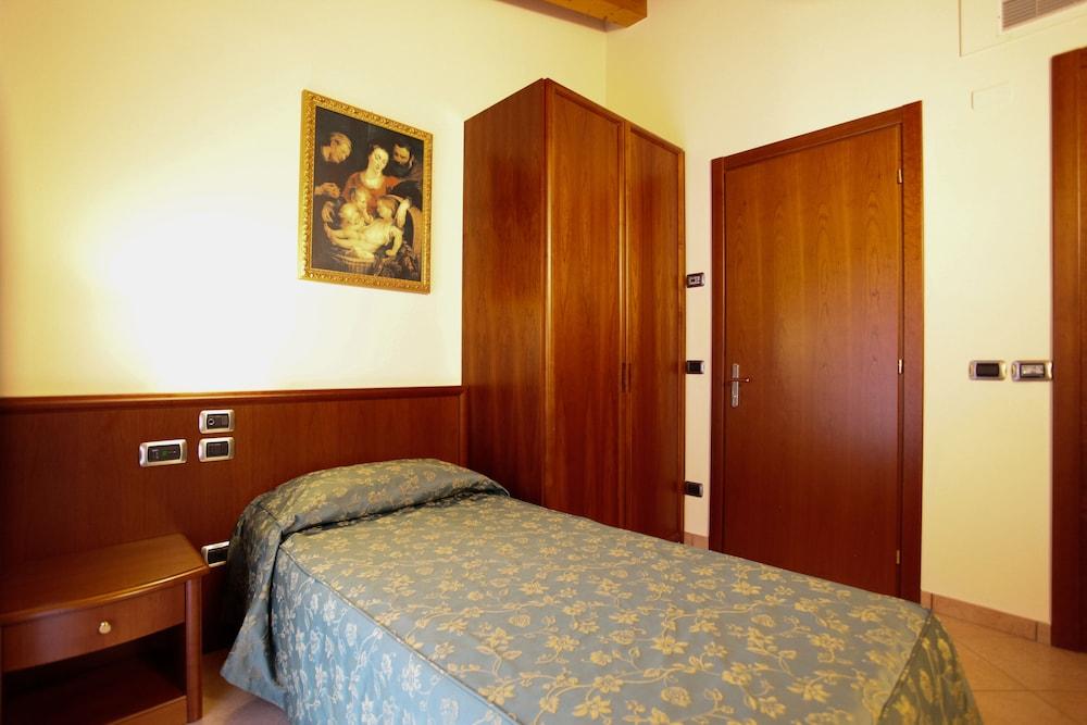 Hotel Garda Family House 2*