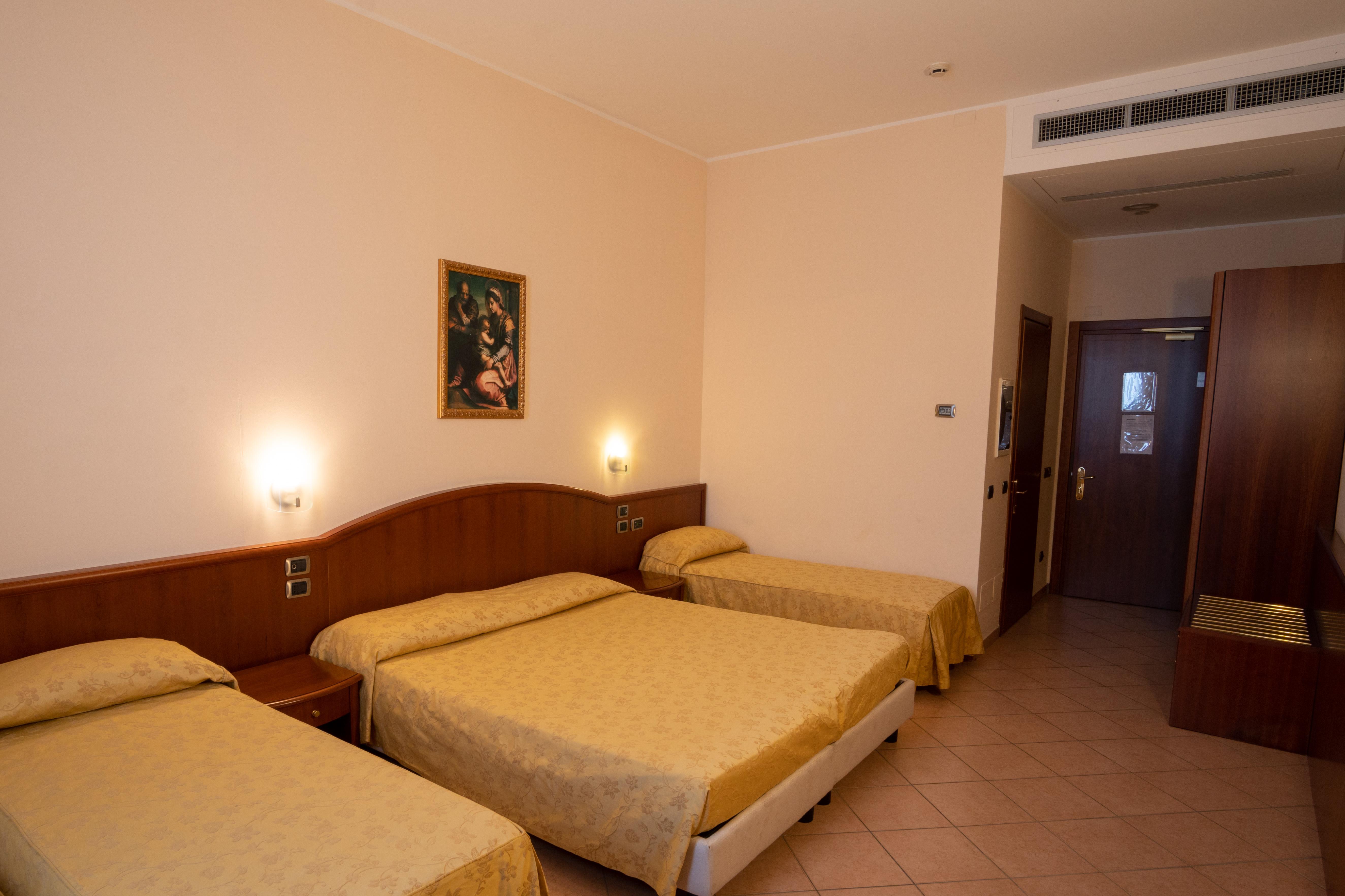 Garda Family House Hotel