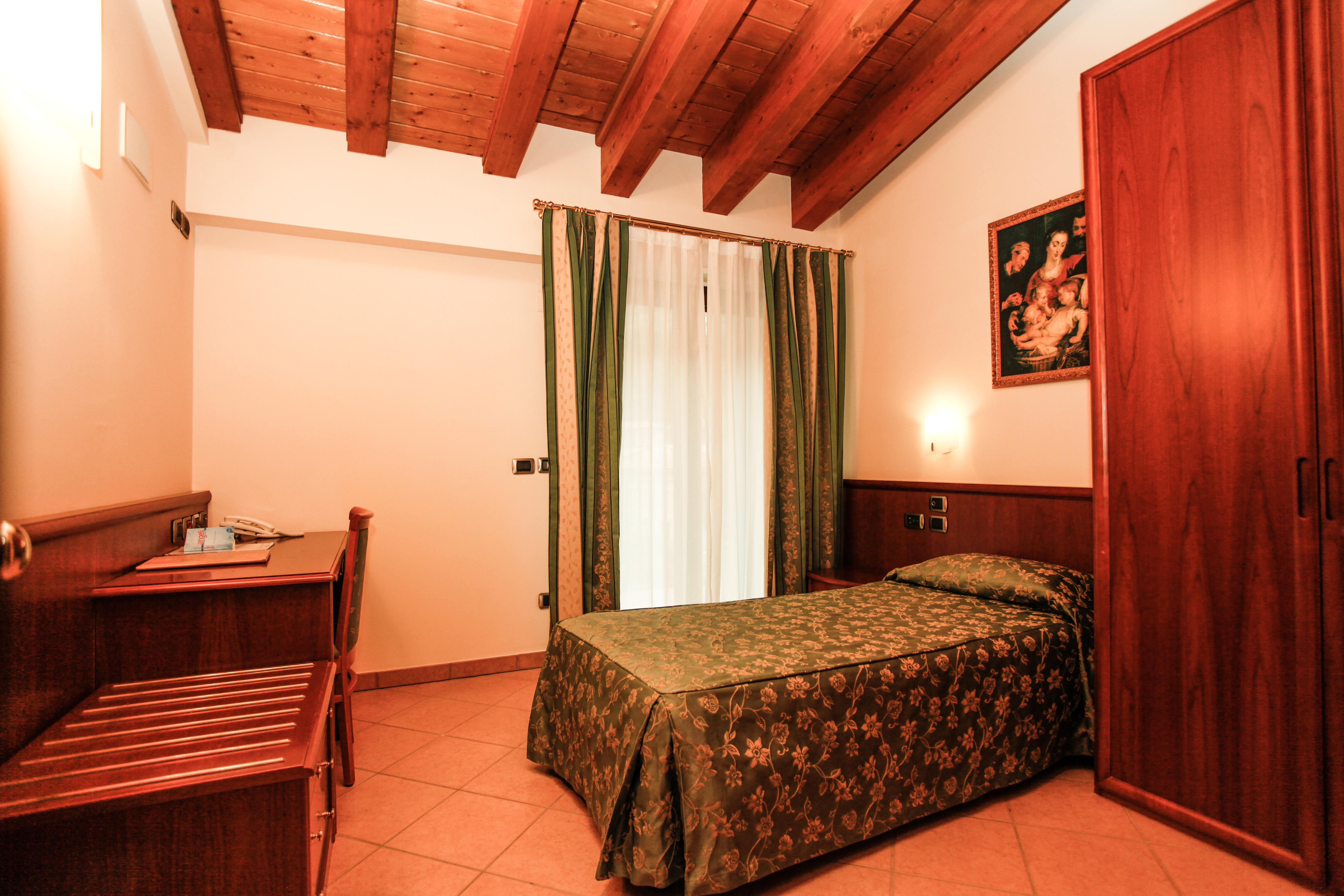 Garda Family House Hotel